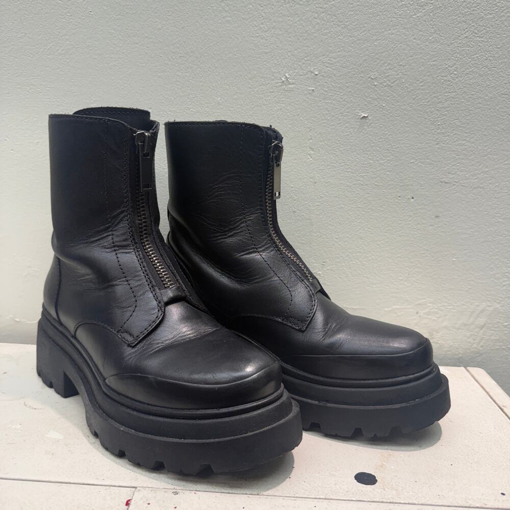 Thursday Boot Company 8 Ryder Platform Boots Black Leather Zip Goth